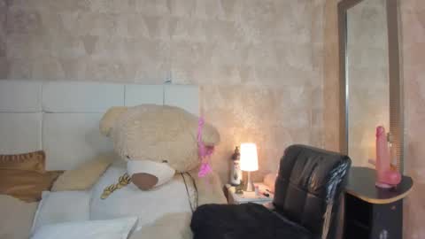 dans butthole online show from December 17, 1:44 am