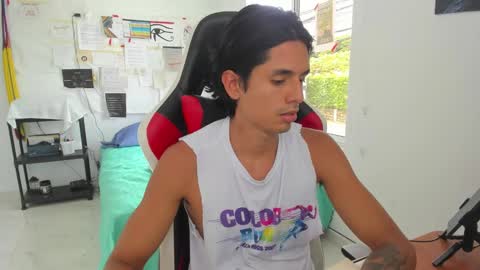 X Dante7373574 online show from September 18, 6:21 pm