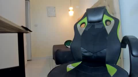 dantex_ online show from November 10, 10:25 am