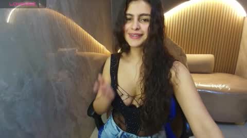 Snapshot of dany_r_ chatting on October 4, 1:09 pm Dany online show from October 4, 1:09 pm