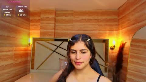 Snapshot of dany_r_ chatting on October 9, 1:53 pm Dany online show from October 9, 1:53 pm