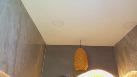 Snapshot of dany_r_ chatting on October 16, 1:34 pm Dany online show from October 16, 1:34 pm