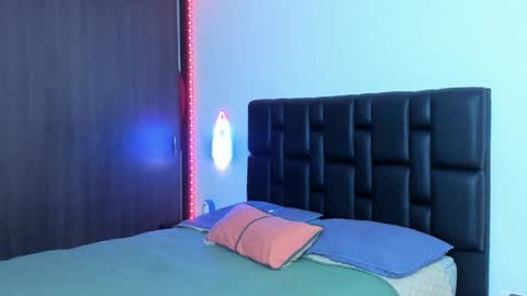 danyfitguy_ online show from January 21, 3:04 am