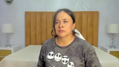 Daphne online show from January 29, 9:01 am