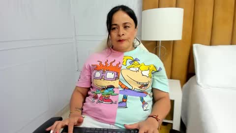 Daphne online show from February 5, 8:21 am