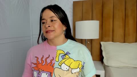 Daphne online show from March 2, 8:38 am