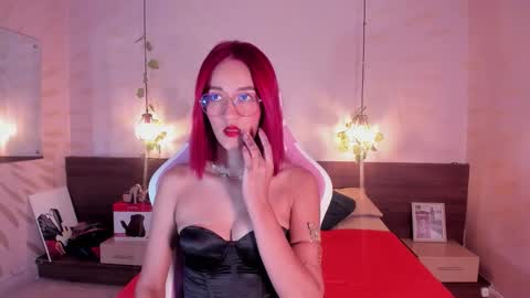 Daphne online show from September 22, 3:08 am