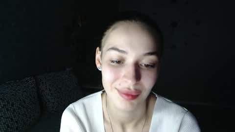 Daphne Darkthorn online show from November 4, 6:18 pm