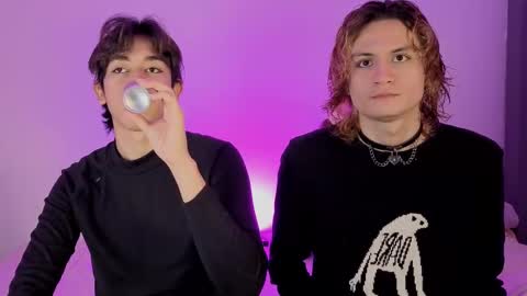 darcy_and_stolas online show from November 15, 3:37 am