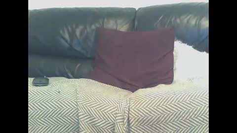 Snapshot of darealdondaddy chatting on February 27, 6:29 am DaRealDonDaddy online show from February 27, 6:29 am