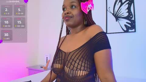 Darelyn online show from November 5, 3:45 pm