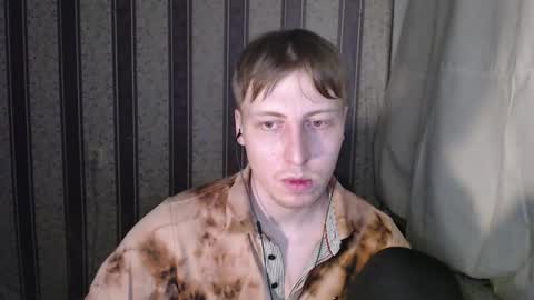 darienlarge online show from February 19, 6:00 pm