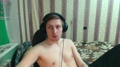 darienlarge online show from October 31, 3:02 pm