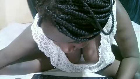 dark_anggel online show from September 29, 10:42 am