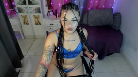 dark_flama online show from November 23, 4:51 pm