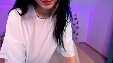 Snapshot of dark_lola_ chatting on January 2, 12:57 pm Lola online show from January 2, 12:57 pm