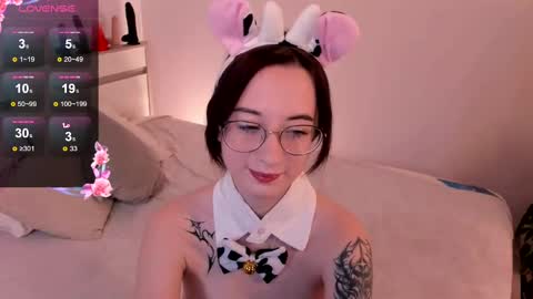 Snapshot of dark_lola_ chatting on February 9, 9:58 am Lola online show from February 9, 9:58 am