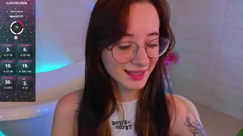 Snapshot of dark_lola_ chatting on March 9, 12:42 pm Lola online show from March 9, 12:42 pm