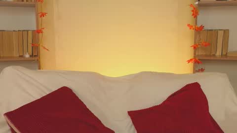 Snapshot of dark_lola_ chatting on October 13, 2:11 am Lola online show from October 13, 2:11 am