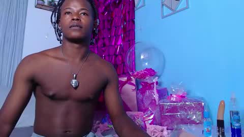 Chris  online show from November 26, 3:18 am