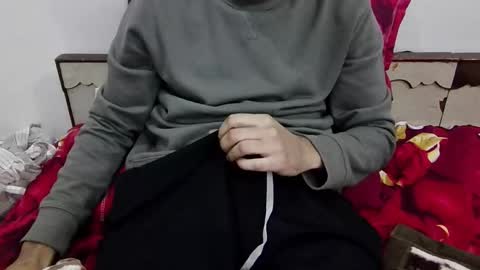 just a guy online show from November 11, 9:04 pm