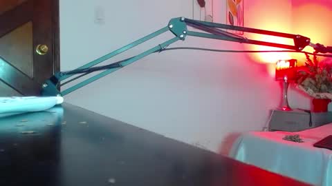 Snapshot of darkcandyboy chatting on September 20, 12:39 pm darkcandyboy online show from September 20, 12:39 pm