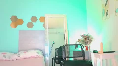 Snapshot of darkcandyboy chatting on October 14, 12:50 pm darkcandyboy online show from October 14, 12:50 pm