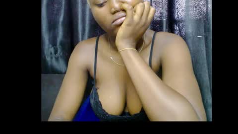 sexygal online show from November 27, 8:38 am