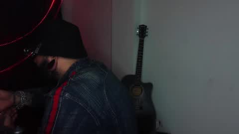 darkclothes online show from December 20, 11:00 am