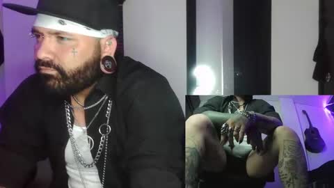 darkclothes online show from December 25, 10:39 am