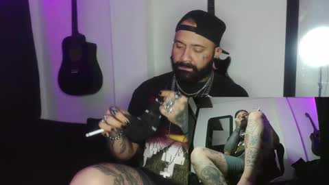 darkclothes online show from December 29, 12:52 am