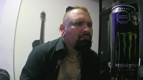 darkclothes online show from January 17, 9:50 pm