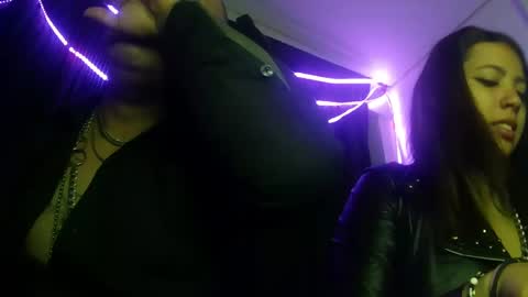 darkclothes online show from January 23, 12:57 am