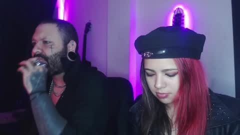 darkclothes online show from February 27, 8:50 am