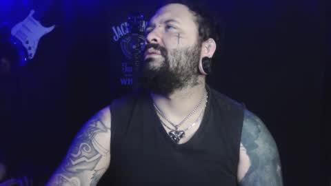 darkclothes online show from September 17, 8:16 am