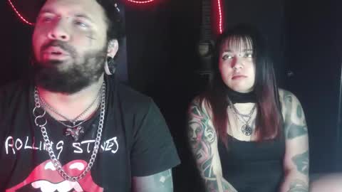 darkclothes online show from September 25, 2:48 am