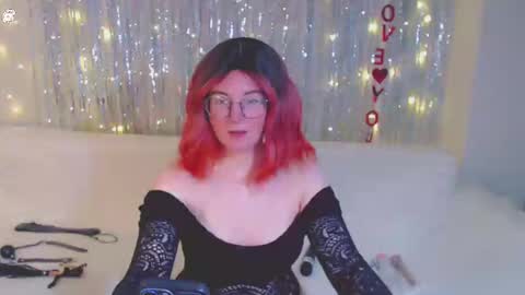 Kelly online show from January 9, 5:34 am