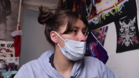 Darkness online show from December 5, 7:06 pm