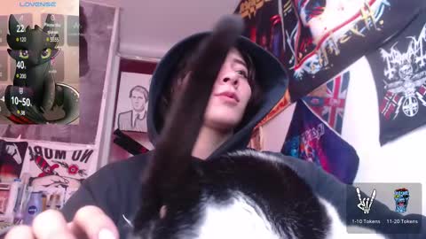 Darkness online show from February 25, 9:13 pm