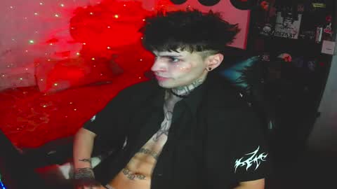 Snapshot of darkness_prince_x chatting on September 21, 6:26 am online show from September 21, 6:26 am