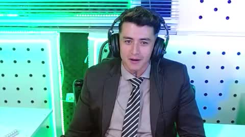 DARKO0717 online show from November 15, 4:58 pm