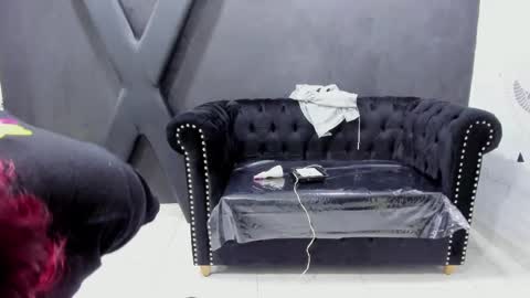 Snapshot of darlingbdsm_ chatting on February 9, 1:46 pm Darling online show from February 9, 1:46 pm