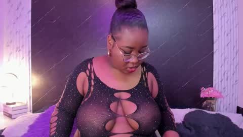  Darnell Queen online show from November 10, 4:44 am