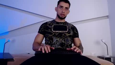 Snapshot of daron_66 chatting on October 21, 2:07 pm Kael online show from October 21, 2:07 pm