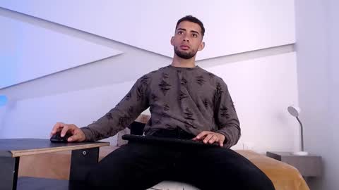 Snapshot of daron_66 chatting on November 26, 1:56 pm Kael online show from November 26, 1:56 pm