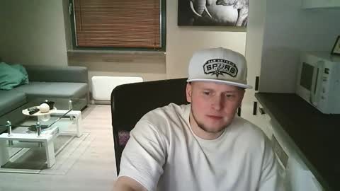 Dario online show from November 22, 4:39 pm