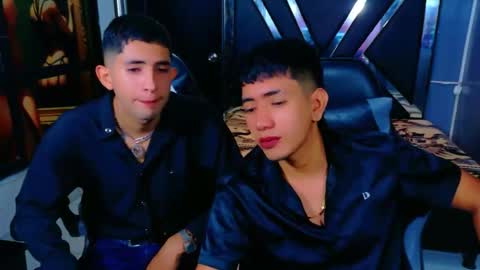 darwinandbrayan online show from November 23, 3:06 am