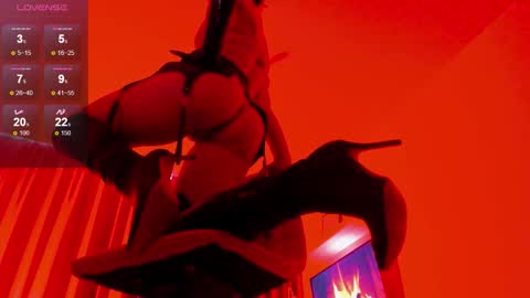 Snapshot of daryakeyy chatting on November 3, 6:58 am daryakeyy online show from November 3, 6:58 am