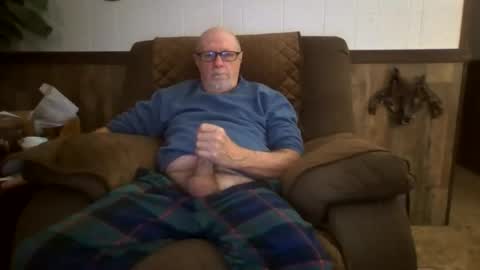 dave571960 online show from October 25, 10:45 am