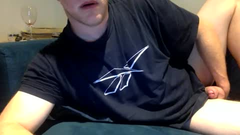 daveb709709709 online show from October 19, 3:29 am